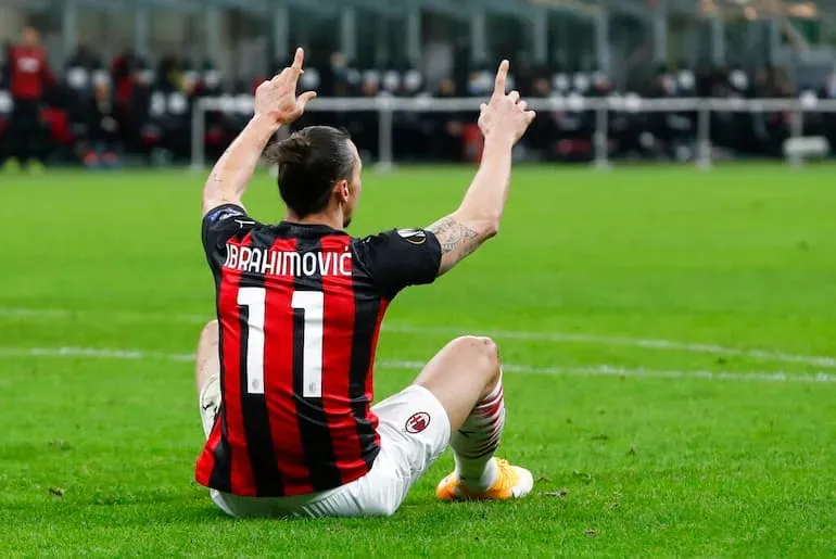 Ibra con la maglia del Milan