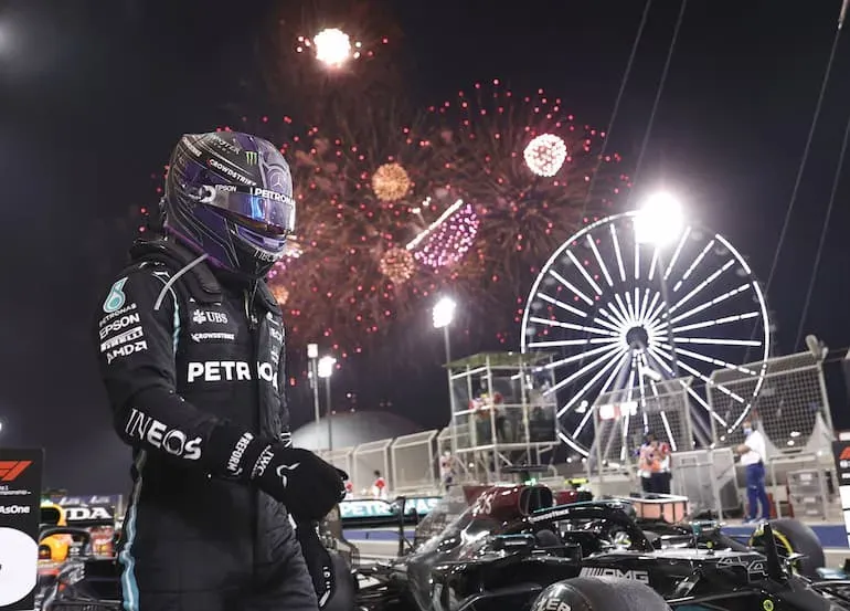 Hamilton festeggia!