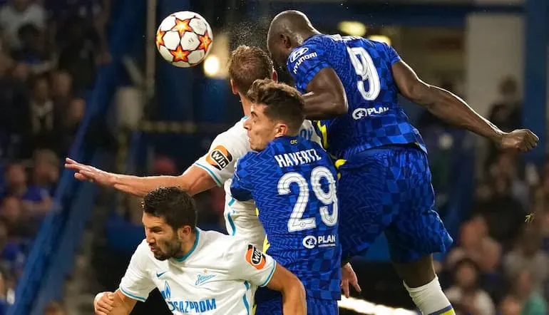 In gol di testa in Champions