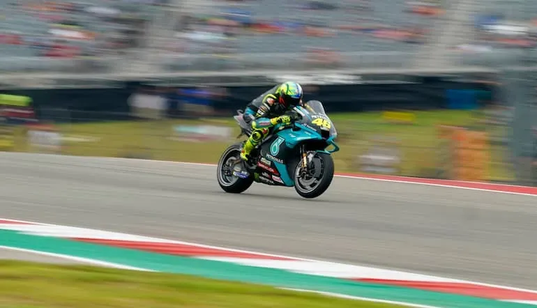 Vale in moto!
