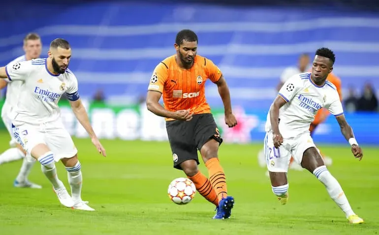Marlon tra i due fenomeni del Real!
