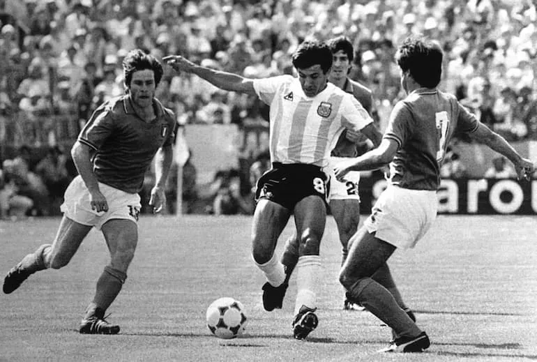 Scirea contro l'Argentina