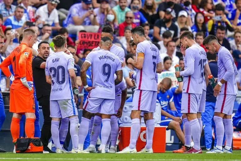 Xavi con la squadra!