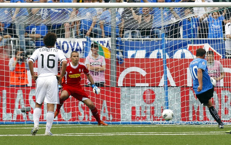 Il rigore realizzato dal Novara