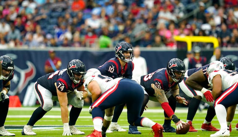 Snap per il quarterback Davis Mills, degli Houston Texans! 