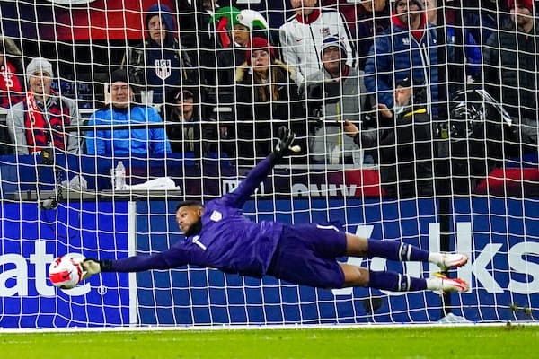 Zack Steffen, il portiere statunitense del City