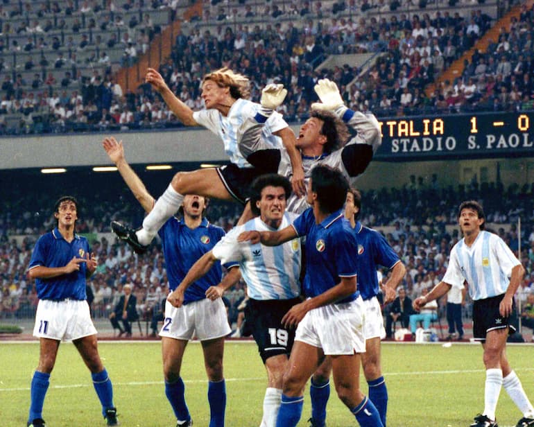 L'uscita a vuoto di Zenga!