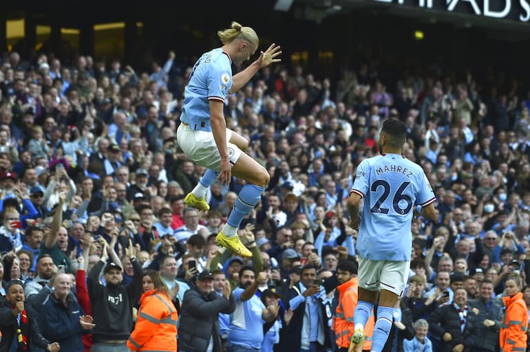 La straordinaria esultanza del bomber del City!