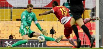 Una clamorosa parata di Manuel Neuer su Cordoba del Colonia!