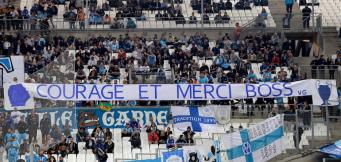 Uno striscione per Tapie!