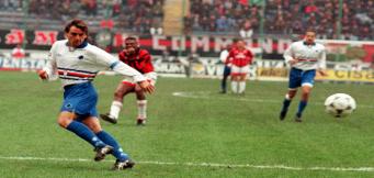 Roberto Mancini in gol a San Siro! 
