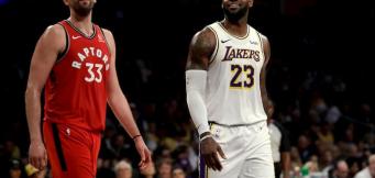 LeBron James contro i Toronto Raptors! 