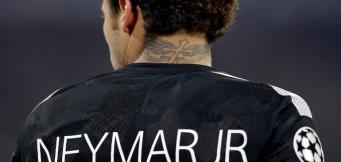 O Ney, nessuno pagato come lui!