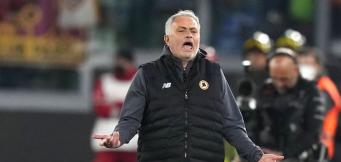 Mou durante il derby della Capitale