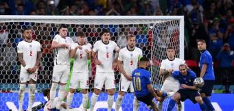 La punizione di Lollo a Wembley