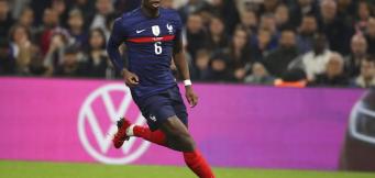 Pogba con la maglia dei Blues