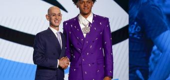 Banchero con il commissioner