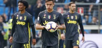 Dybala, prima di trasformare un calcio di rigore!