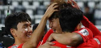 L'esultanza del nuovo difensore del Napoli