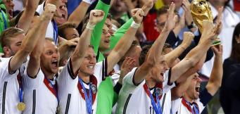 La Germania con la Coppa a Rio