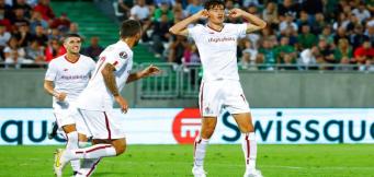 Shomurodov esulta dopo un gol in Europa League