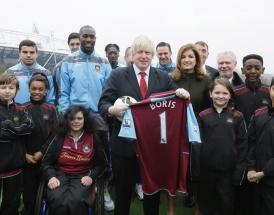 Boris Johnson allo Stadio Olimpico di Londra